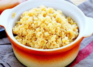 Диетологи рассказали, какие каши помогут похудеть