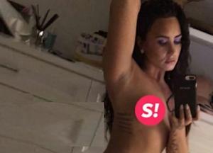 Хакеры опубликовали снимки обнаженной Деми Ловато (фото)