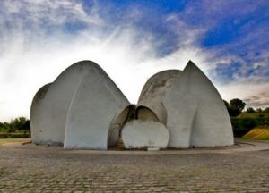 Крематорий и "тарелка" стали культурным наследием Киева