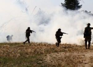 На Донбассе оккупанты устроили обстрелы из тяжелых вооружений