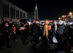 Во Львове госпитализировали семерых украинцев, прибывших из Польши