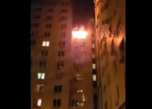 В Киеве вспыхнул серьезный пожар на Березняках (видео)