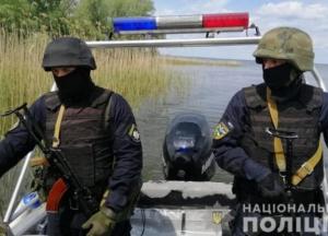 В Черкасской области задержали экс-правоохранителя и его сообщников, которые занимались браконьерством (фото)
