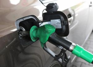 На АЗС существенно выросли цены на бензин и дизель