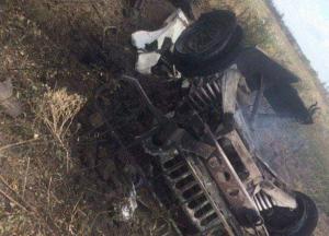 Расстрел санитарного автомобиля на Донбассе: появились снимки с места происшествия (фото)