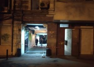 В Одессе к газовой трубе жилого дома прикрепили гранату (фото)