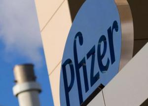 Выход на рынок COVID-вакцины от Pfizer откладывается