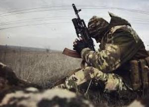 На Донбассе погиб один украинский военный, двое ранены