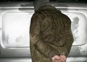 На Черниговщине задержали мужчину, который пытался изнасиловать женщину на кладбище (фото)
