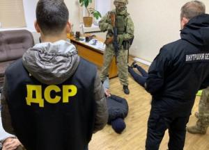 В Запорожской области задержали банду, которая обворовывала квартиры и похищала людей