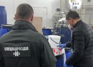 СБУ разоблачила подпольное производство антисептиков (фото)