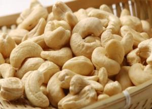 Медики назвали смертельную опасность популярного ореха