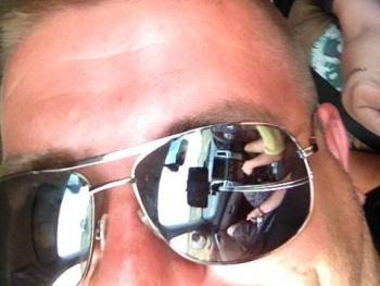 Дмитрий Левченко