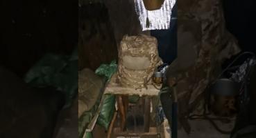 Оборона Часового Яру: бійці 24-ї ОМБр показали підземний побут та трофеї