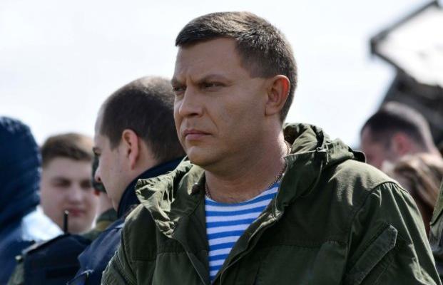 Вслед за Сурковым: Захарченко будет смещен со своего поста?