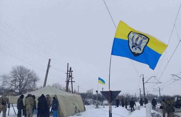 Ненастоящие паспорта «ЛДНР» могут ускорить настоящую блокаду Донбасса