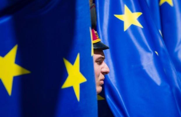 Безвізовий режим між Україною та ЄС відкладається: названі нові причини