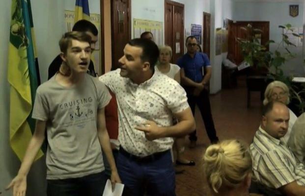 Власти против детей: как депутаты объявили войну школьнику (расследование)