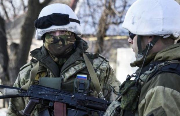 Кілька поганих новин із фронту: навіщо терористи зачищають село на Донеччині