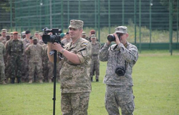 Зачем Украине военные СМИ